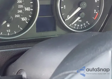 2006 BMW 325I z USA, uszkodzony, nr VIN WBAVB17536NK37646